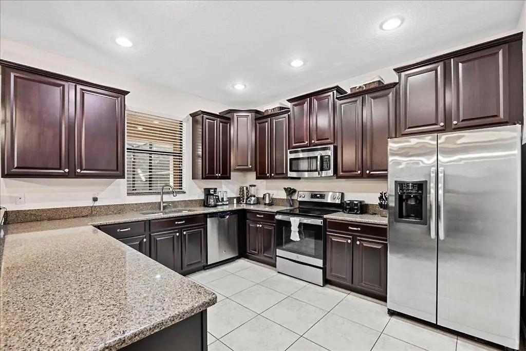 Holiday home 6 Beautiful Bedrooms 6 Baths Pool & Spa Home Davenport United States